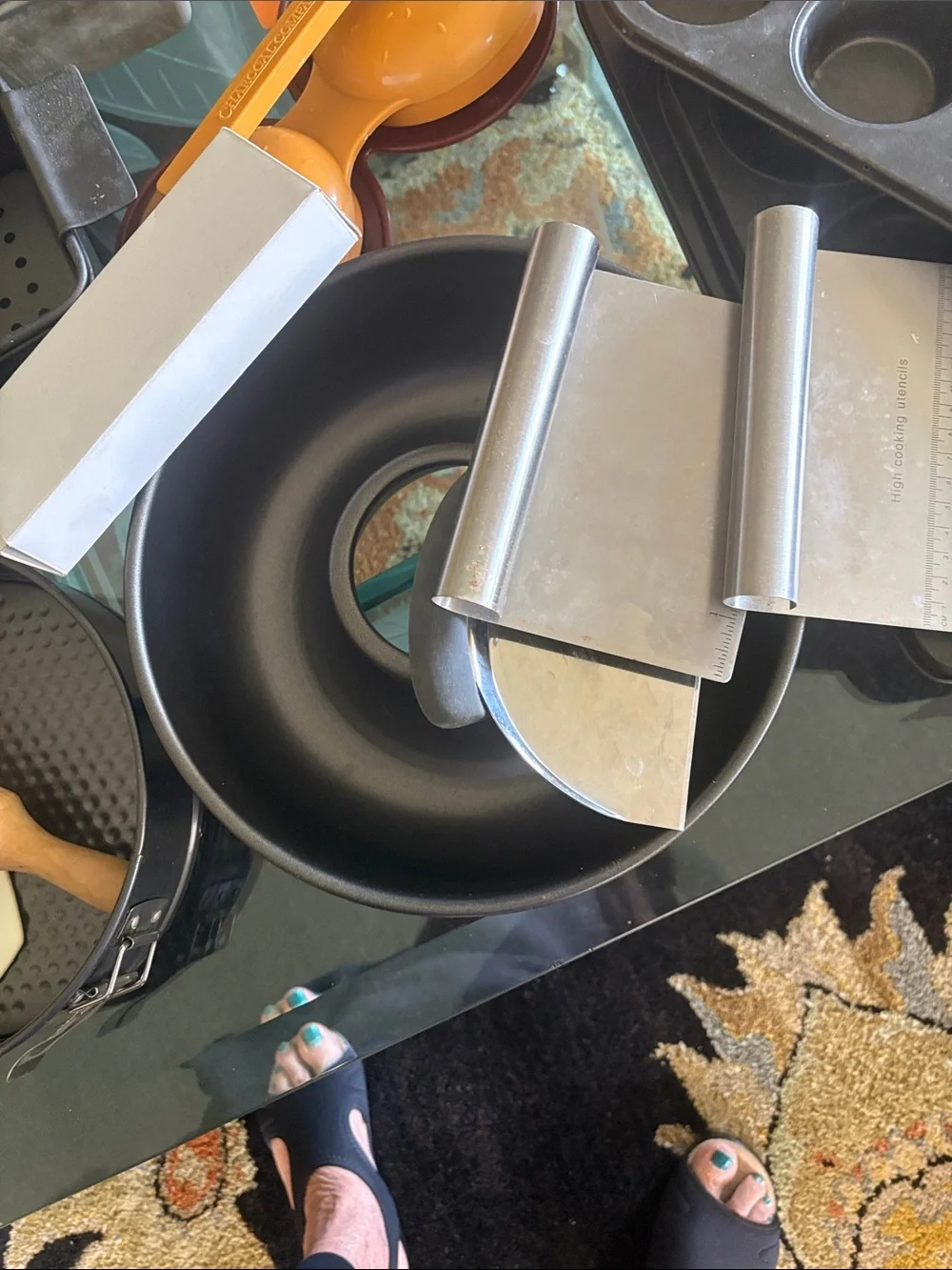 Nonstick Gray Bakeware Set with Baking Tools